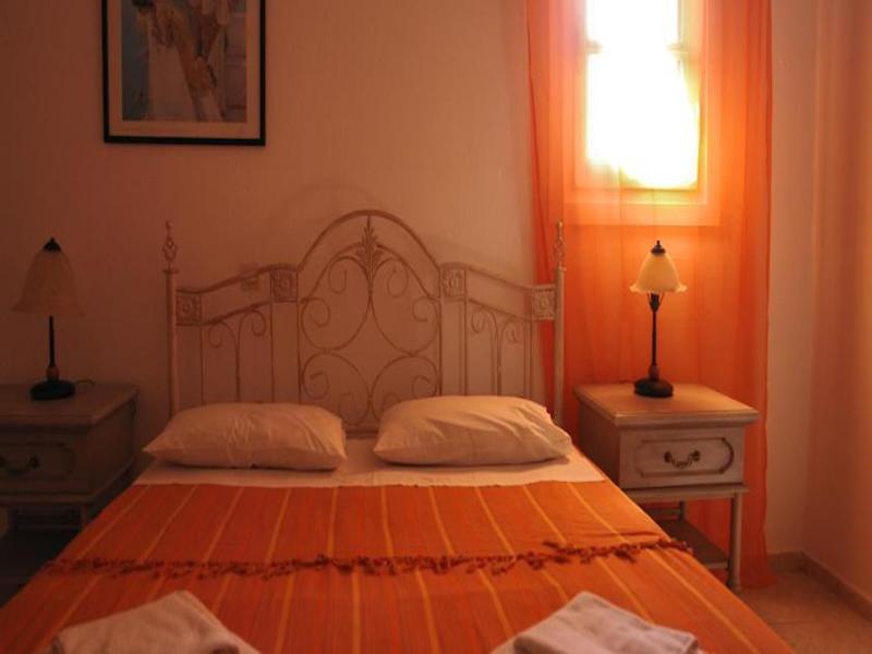 Maroulinas Boutique & Hotel *