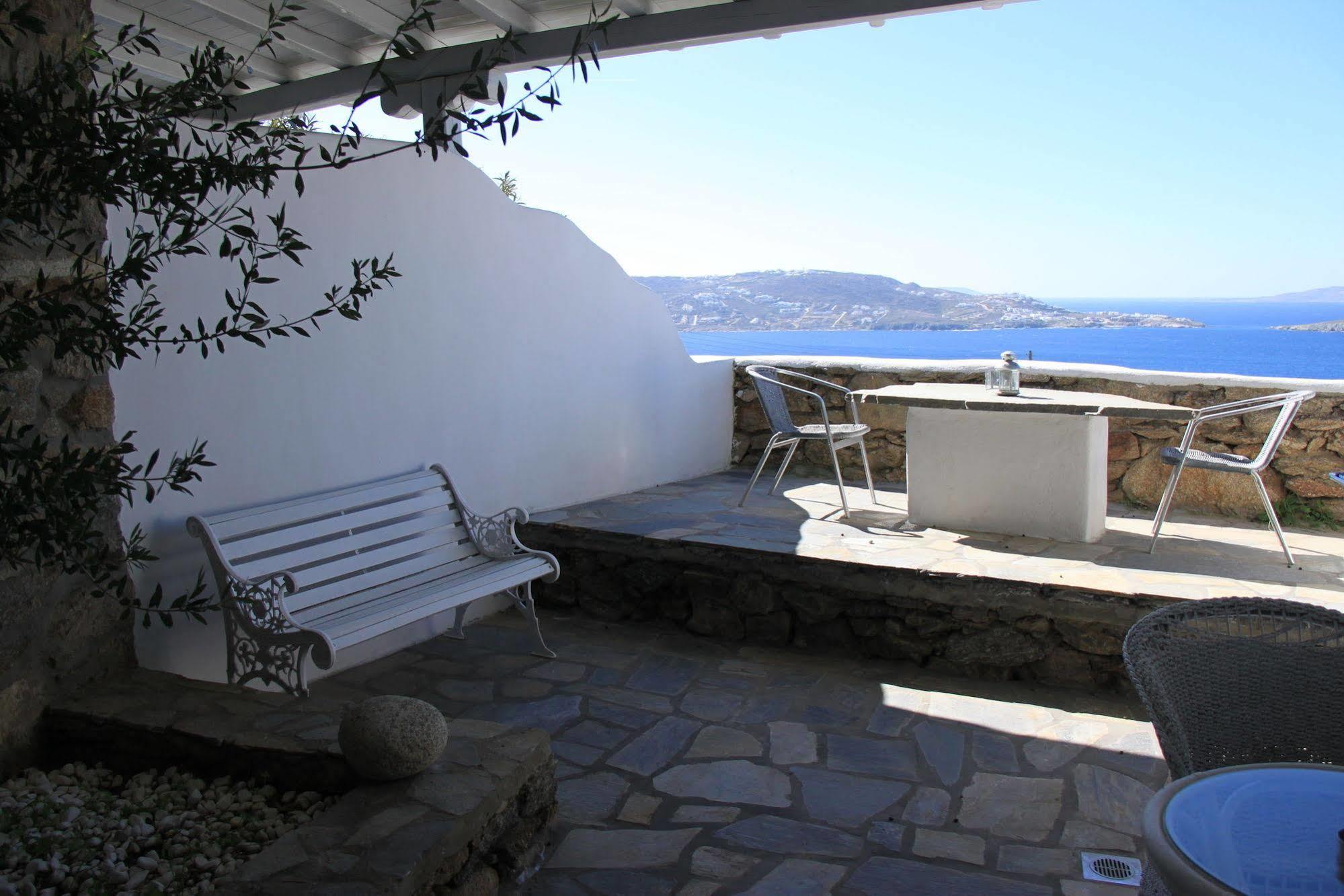 Maroulinas Boutique & Mykonos Town