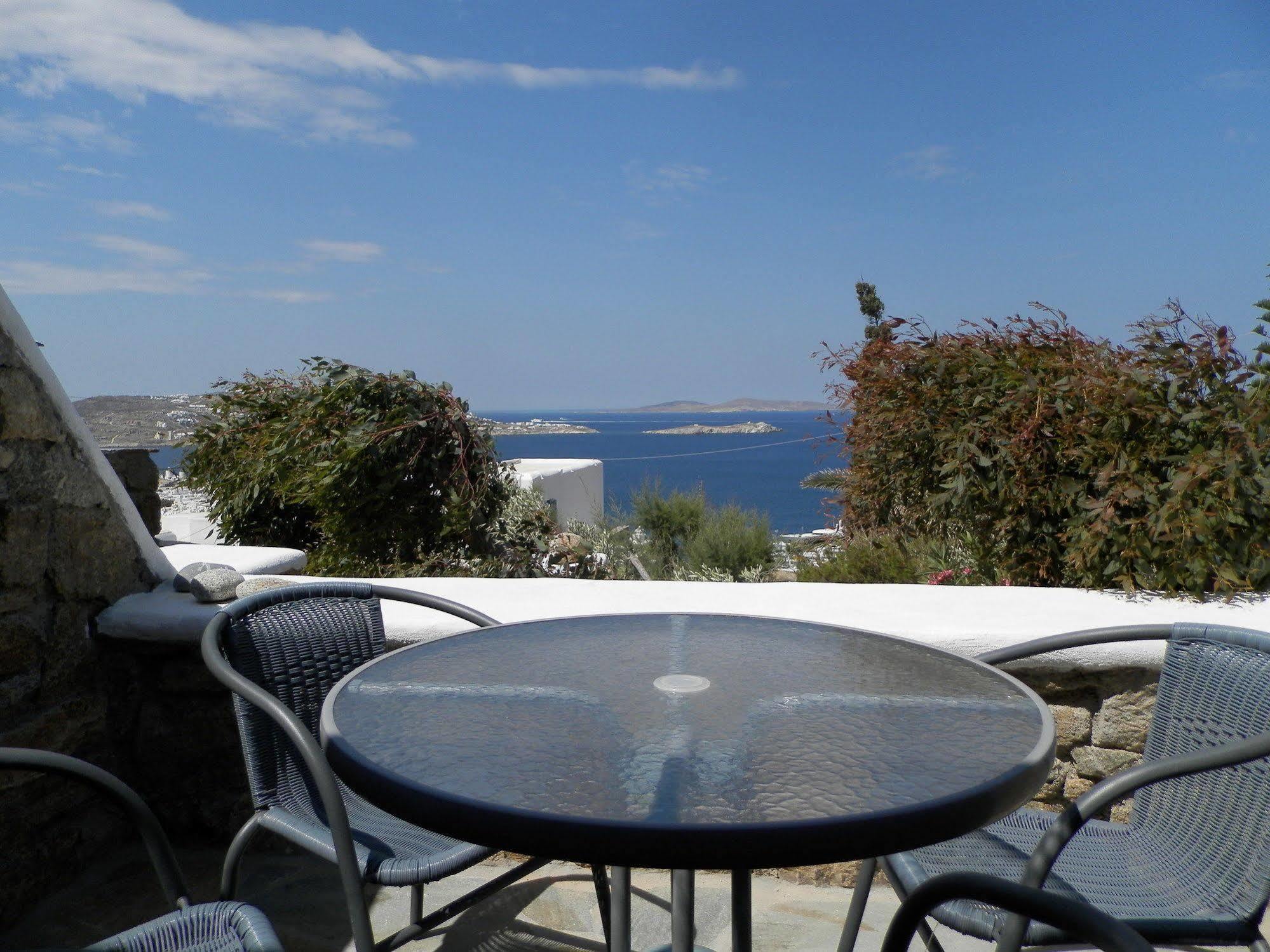 Maroulinas Boutique & Hotel *
